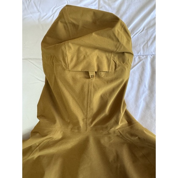 NEW Lululemon Stretch Glyde Waterproof Jacket Size Small Melt Yellow Cinchable - Picture 14 of 16